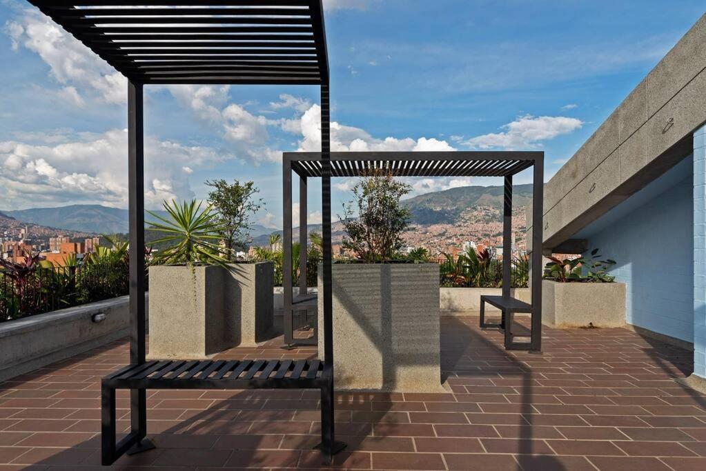 Super Apartamento En Laureles Medellín Dış mekan fotoğraf
